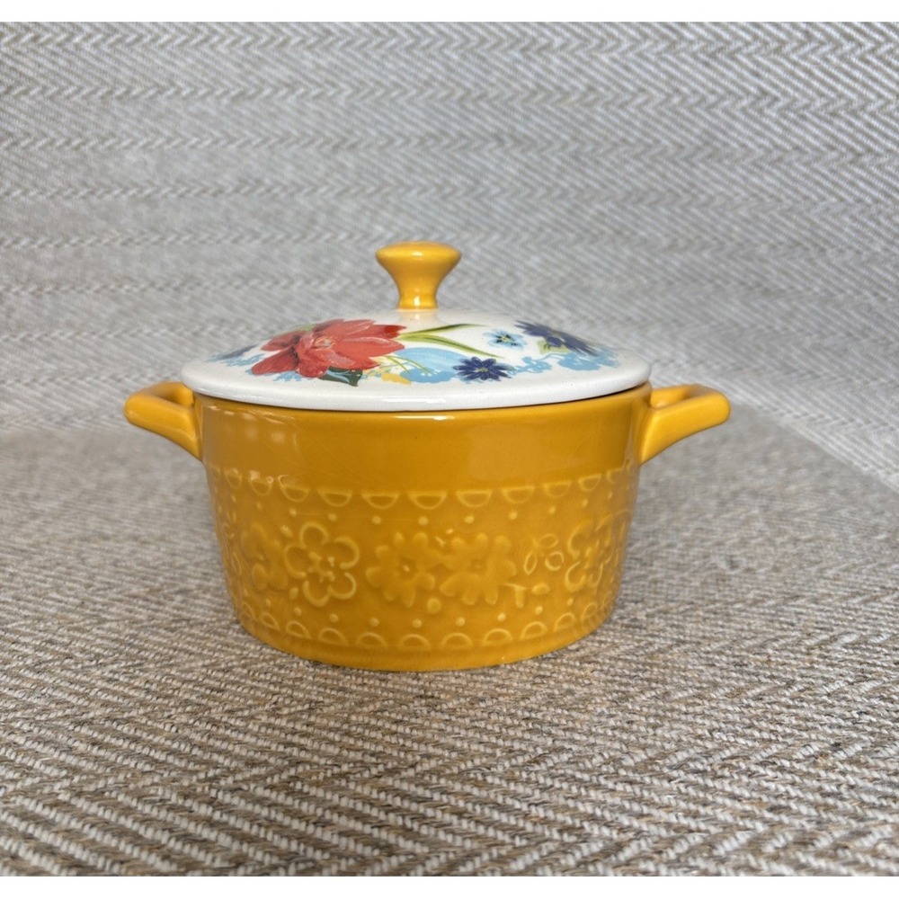 Pioneer Woman Spring Bouquet 14.4-Ounce Mini Casserole Dish Yellow Floral